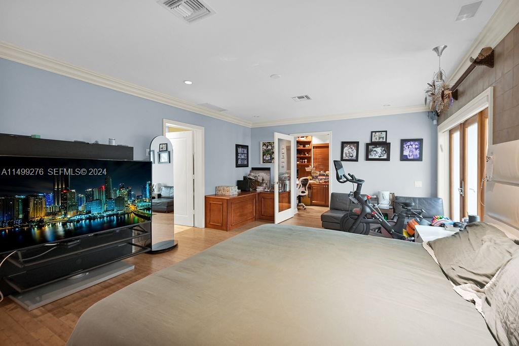 61 Camden Court Property Photo 12