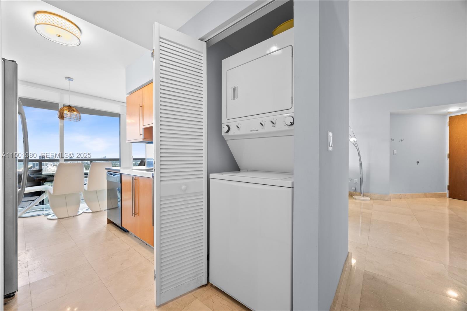 6365 Collins Avenue 4106 Property Photo 11