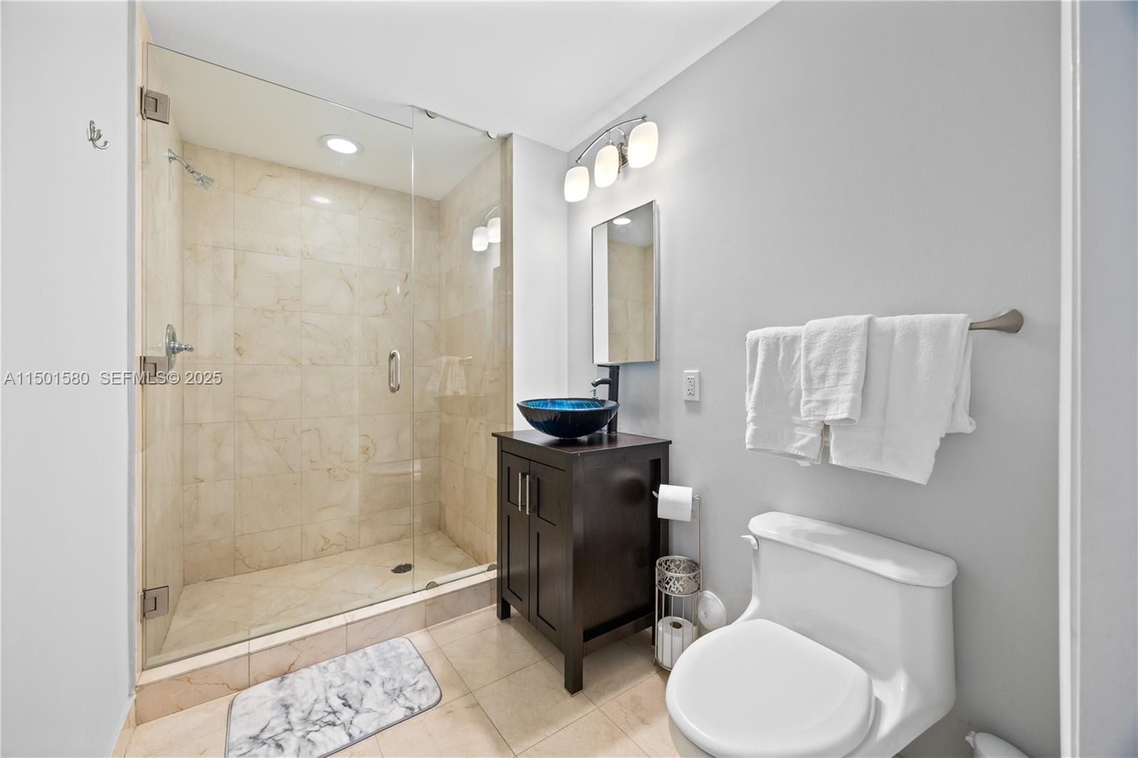6365 Collins Avenue 4106 Property Photo 12