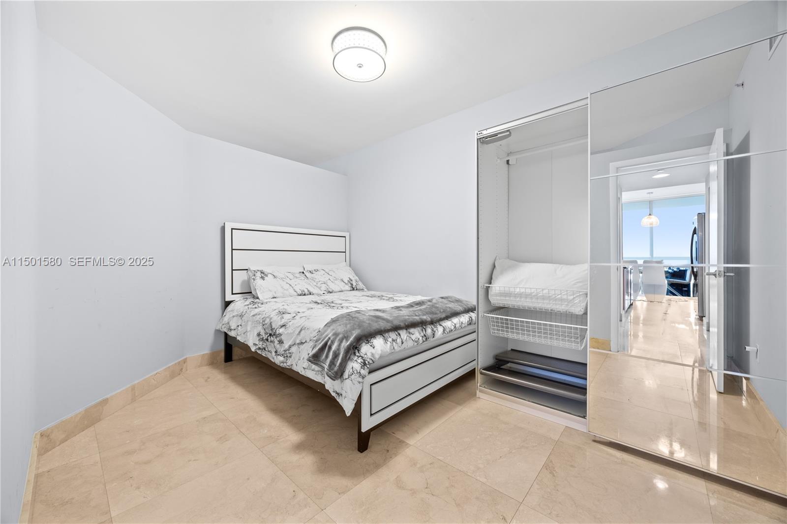 6365 Collins Avenue 4106 Property Photo 21