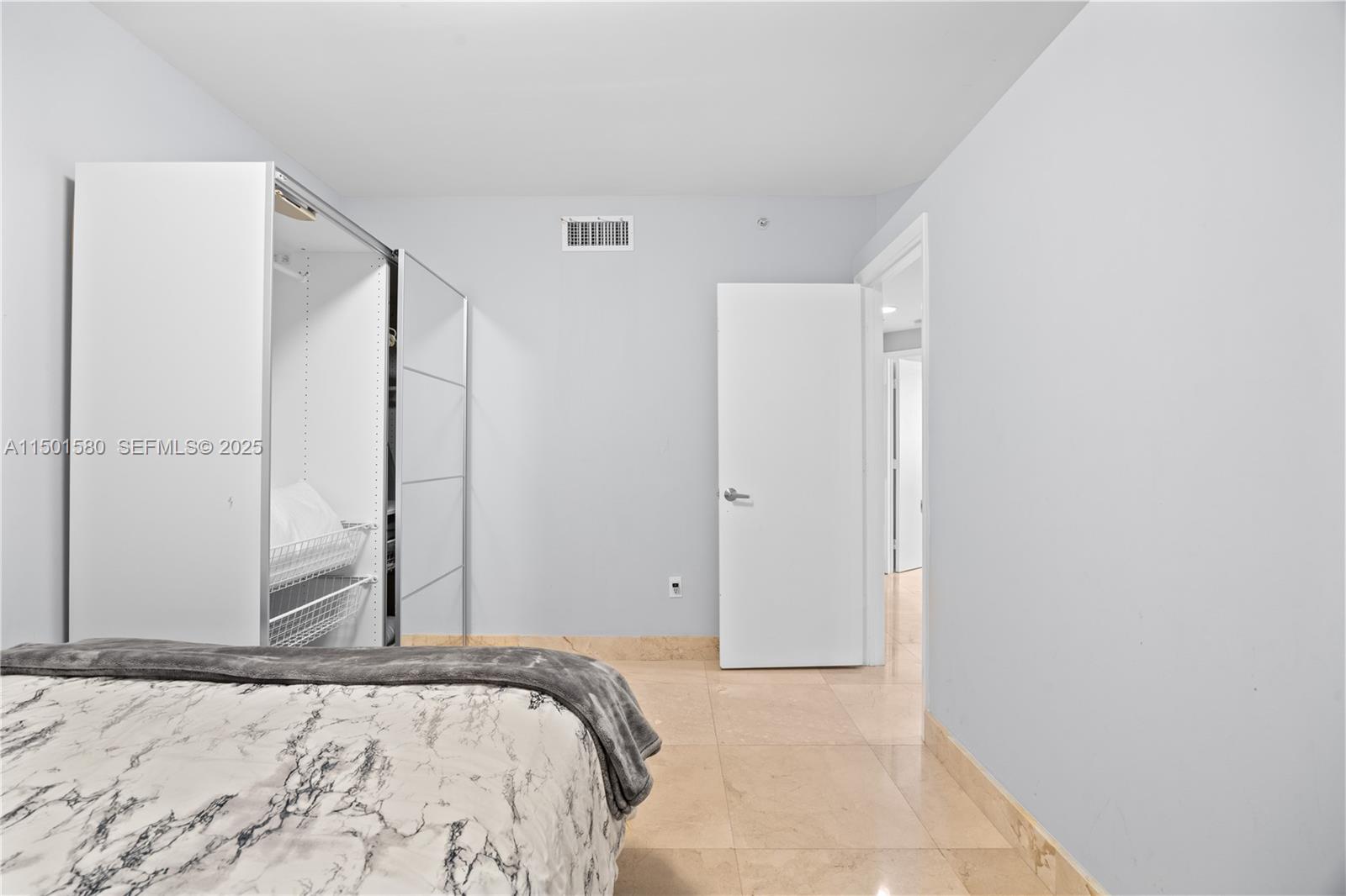 6365 Collins Avenue 4106 Property Photo 22