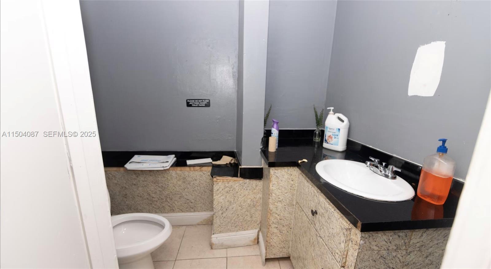 3045 W Broward Boulevard Property Photo 9