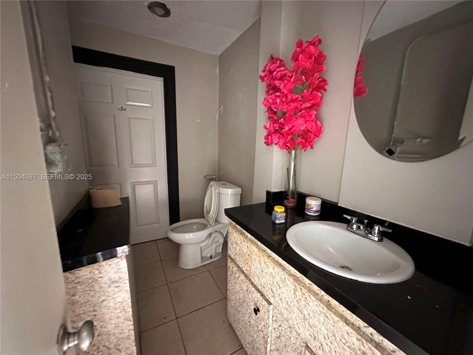 3045 W Broward Boulevard Property Photo 12