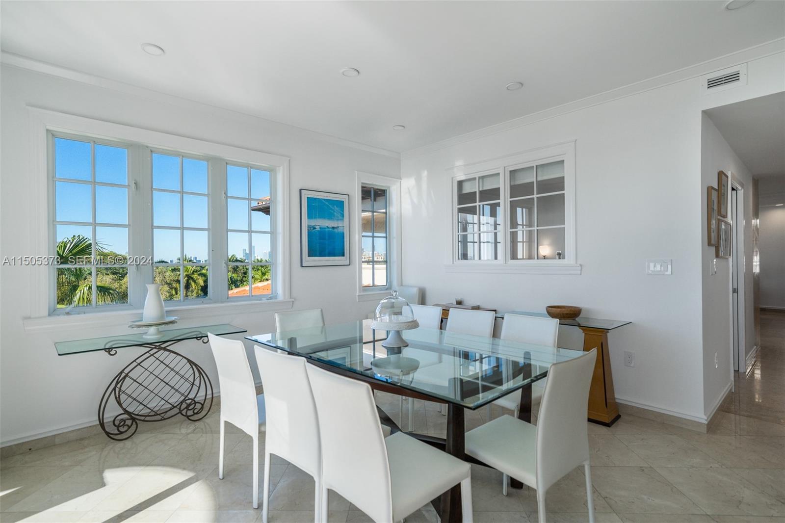A11505373 Property Photo 11
