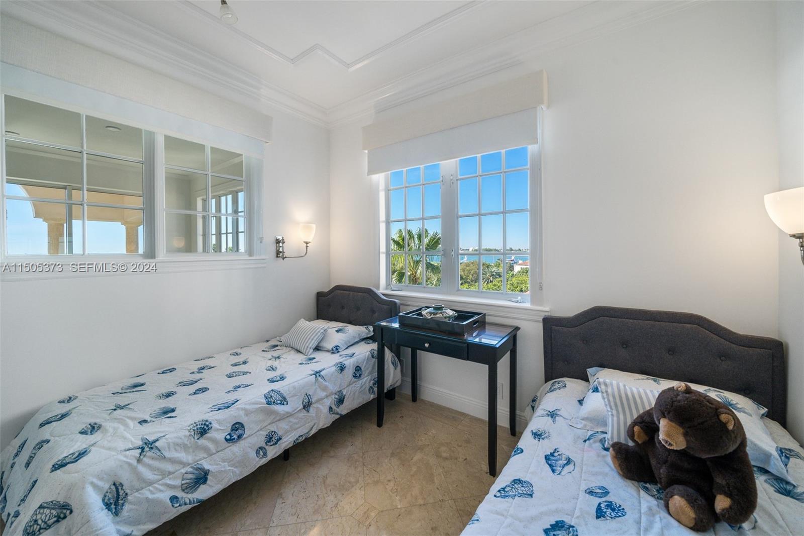 A11505373 Property Photo 20