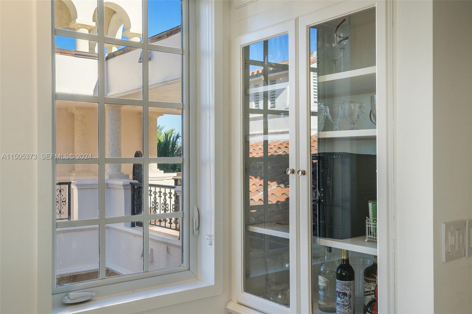 A11505373 Property Photo 28