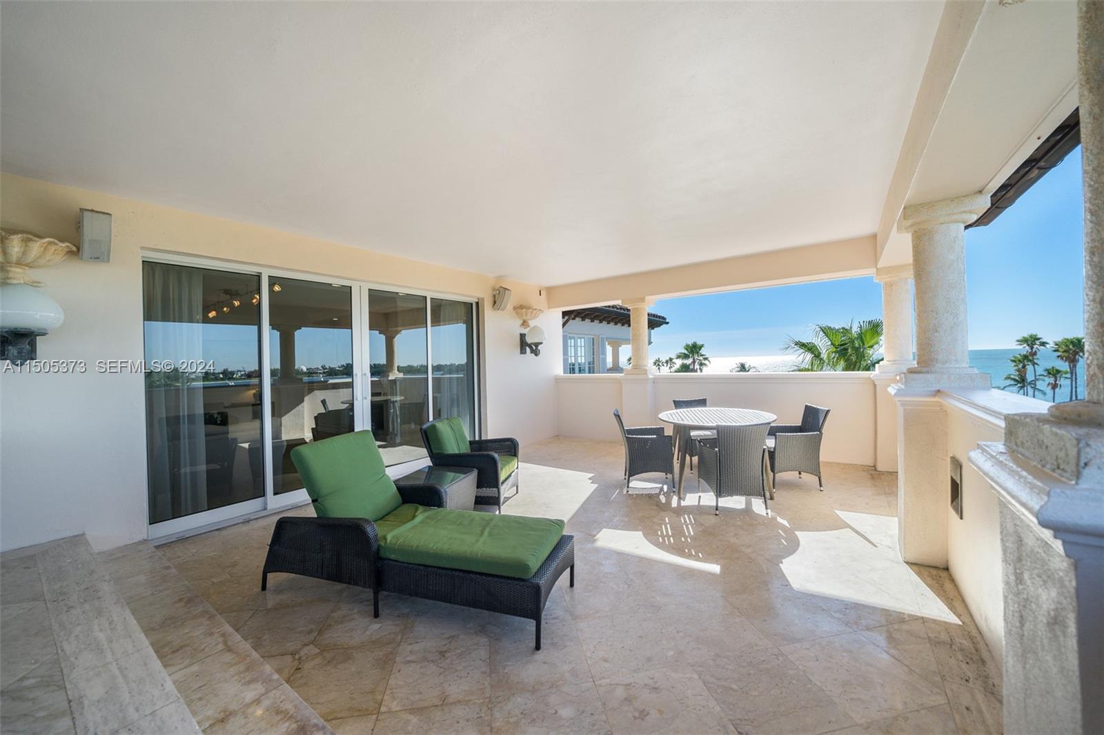 A11505373 Property Photo 34