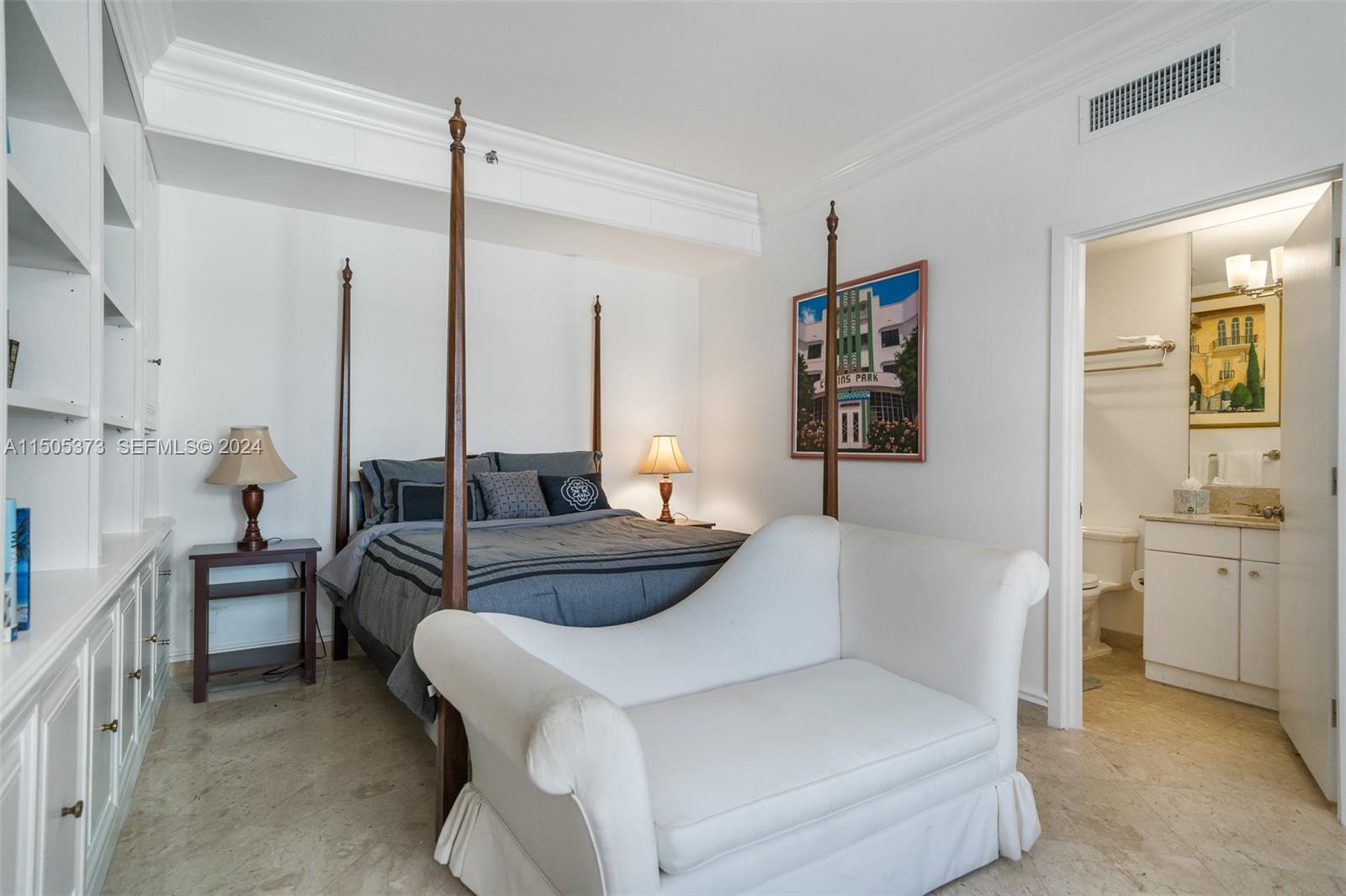 A11505373 Property Photo 45