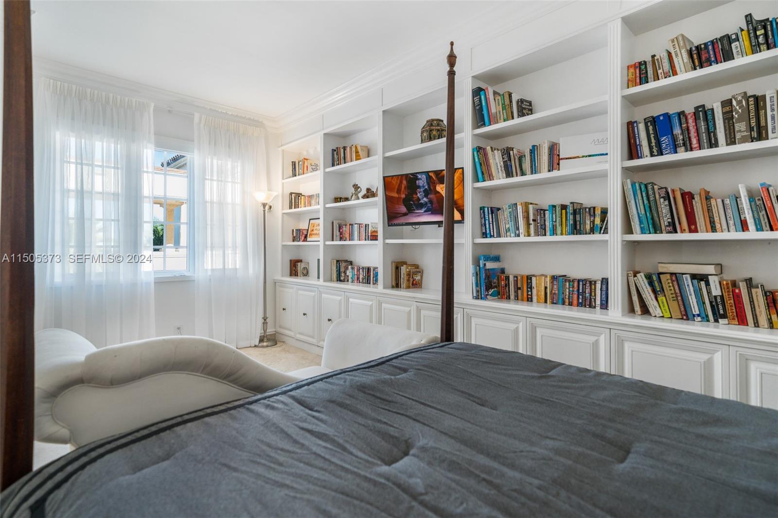A11505373 Property Photo 47