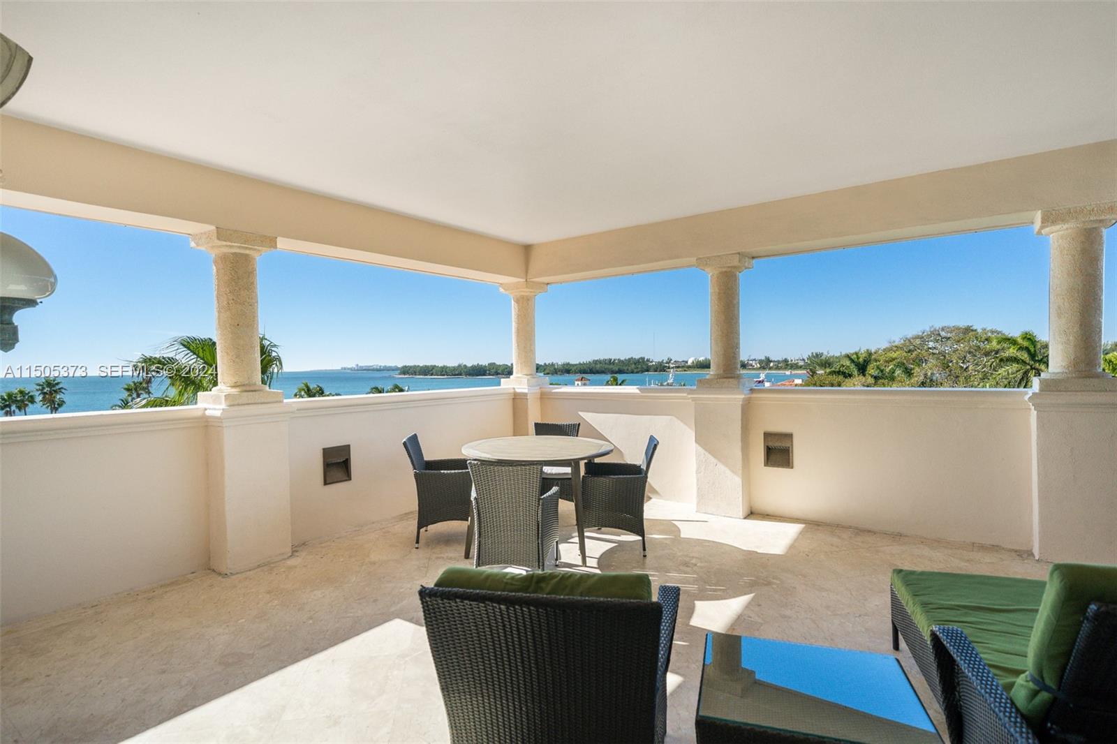 A11505373 Property Photo 50