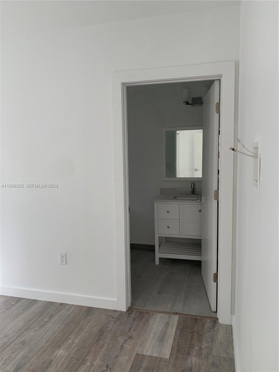 190 Nw 57th Street Property Photo 11