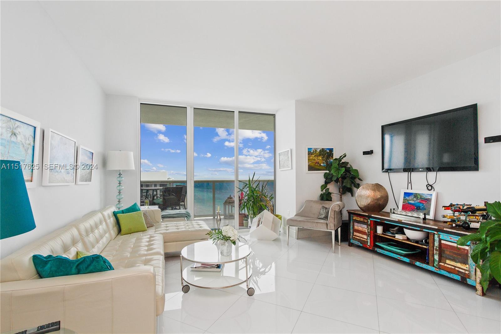1830 S Ocean Drive Up5010 Property Photo 3