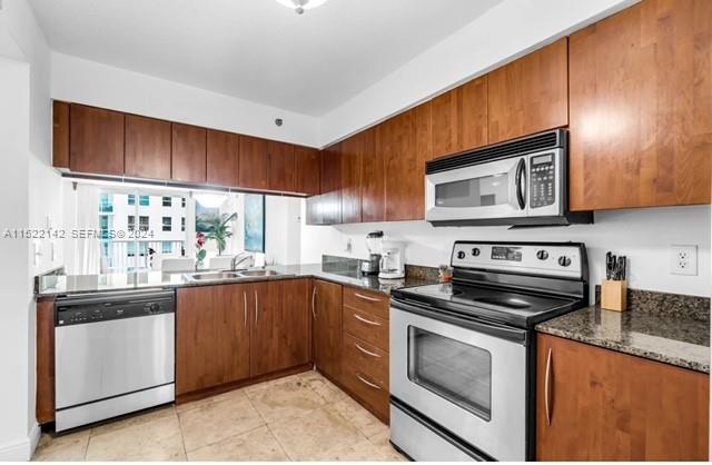 1200 Brickell Bay Drive 1915 Property Photo 9
