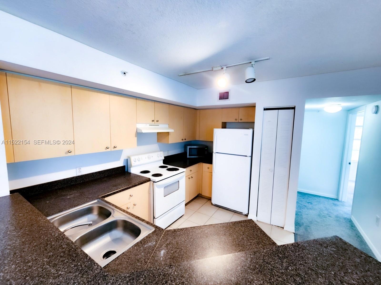 4151 San Marino Boulevard 202 Property Photo 15