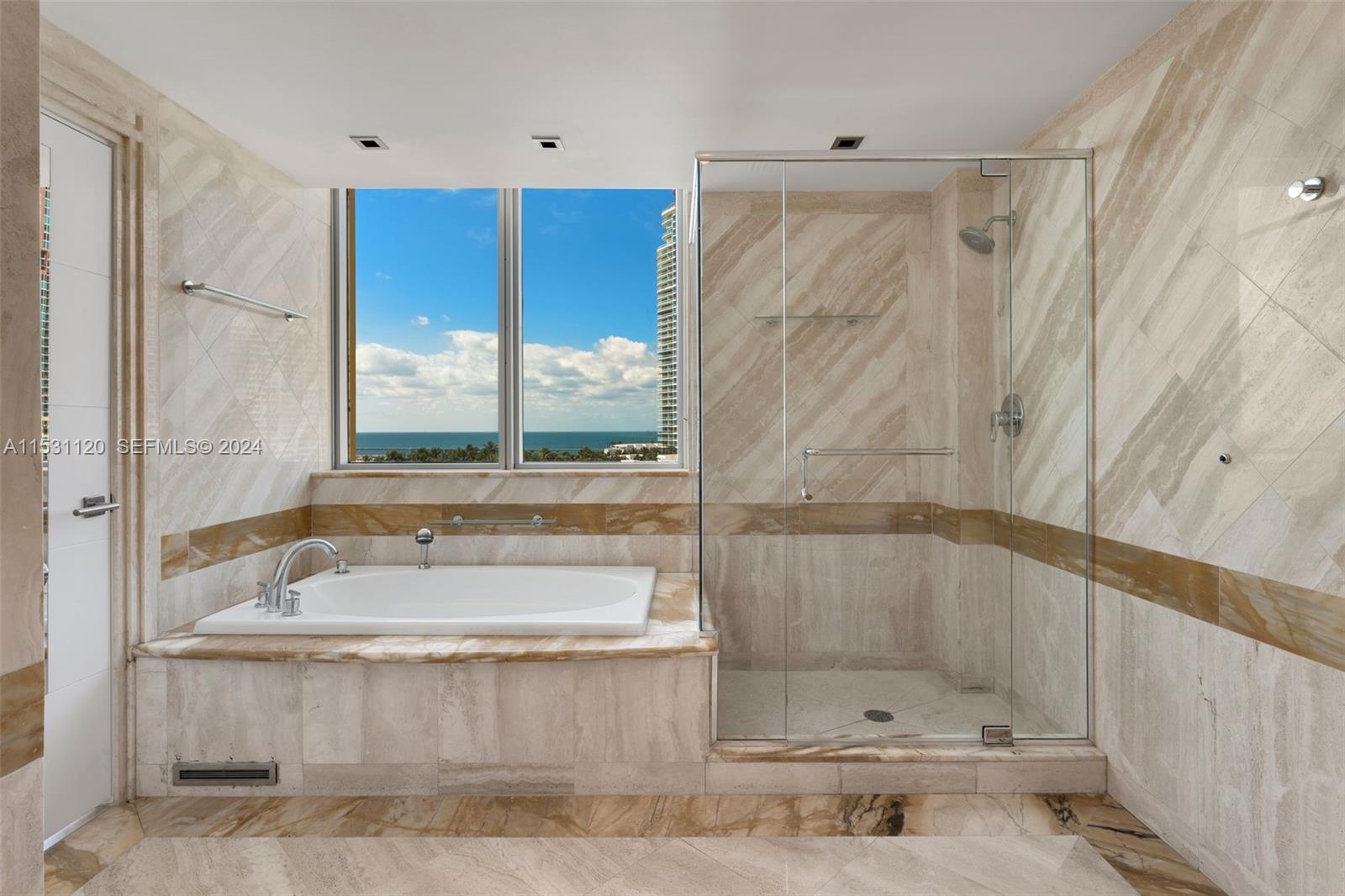 101 Ocean Drive 907 Property Photo 16