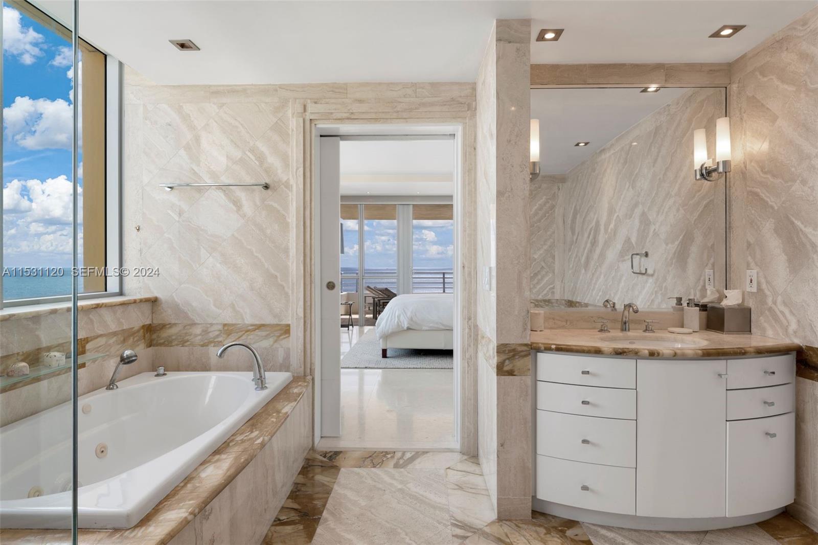 101 Ocean Drive 907 Property Photo 21