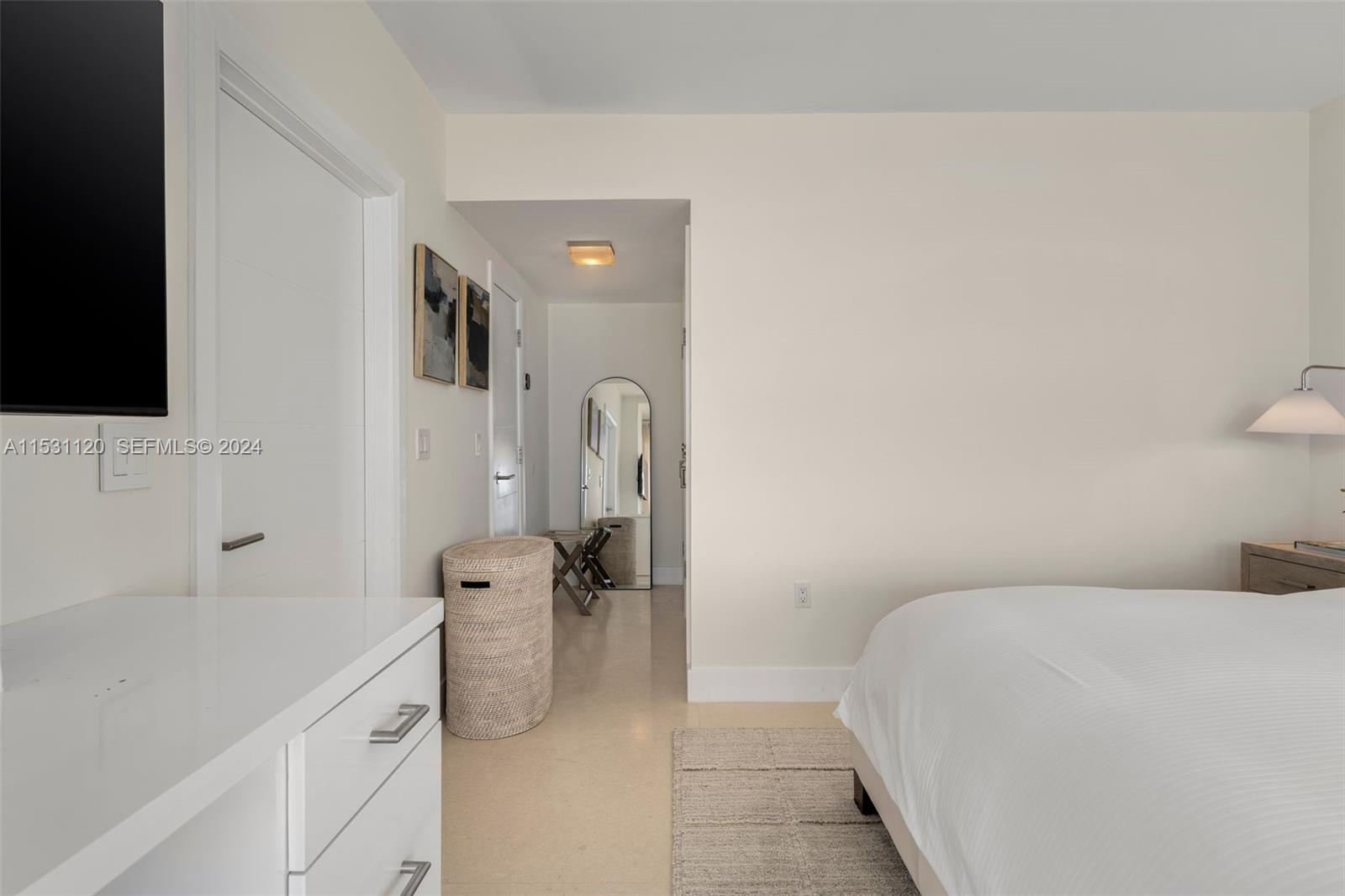 101 Ocean Drive 907 Property Photo 23