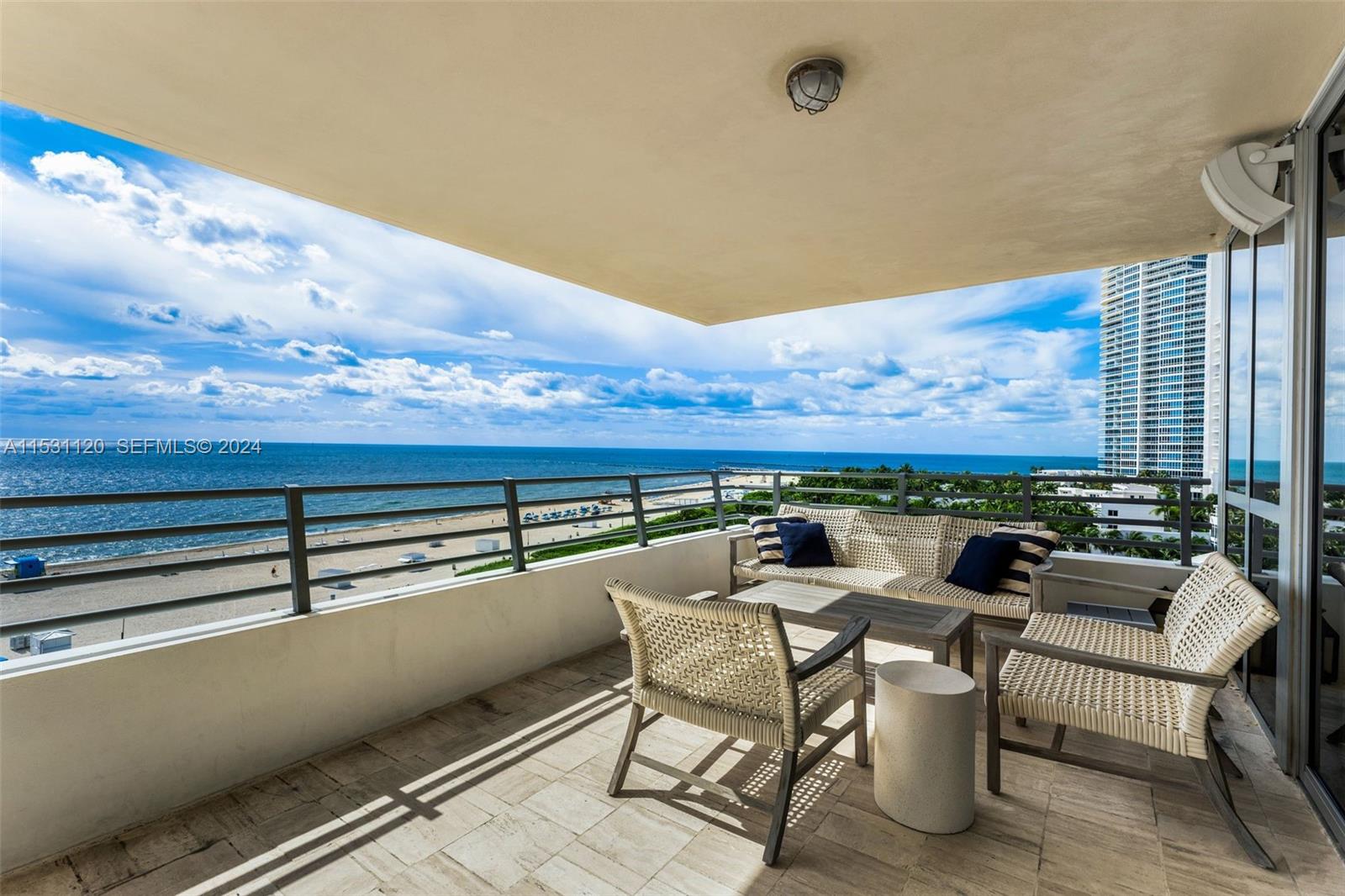 101 Ocean Drive 907 Property Photo 28
