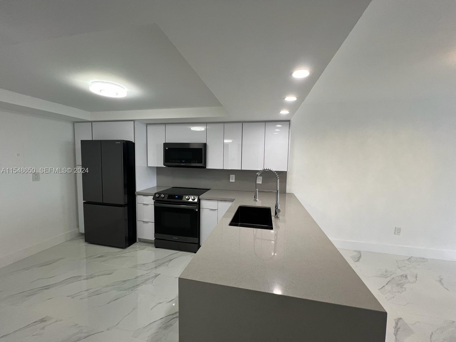 1301 Ne Miami Gardens Drive 1101w Property Photo 6