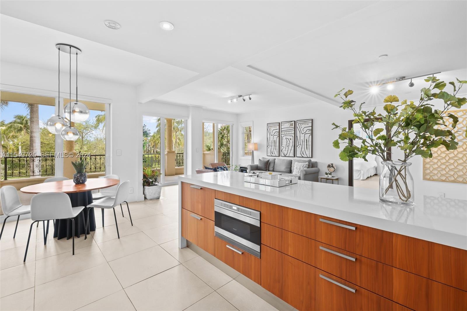 19127 Fisher Island Drive 19127 Property Photo 14