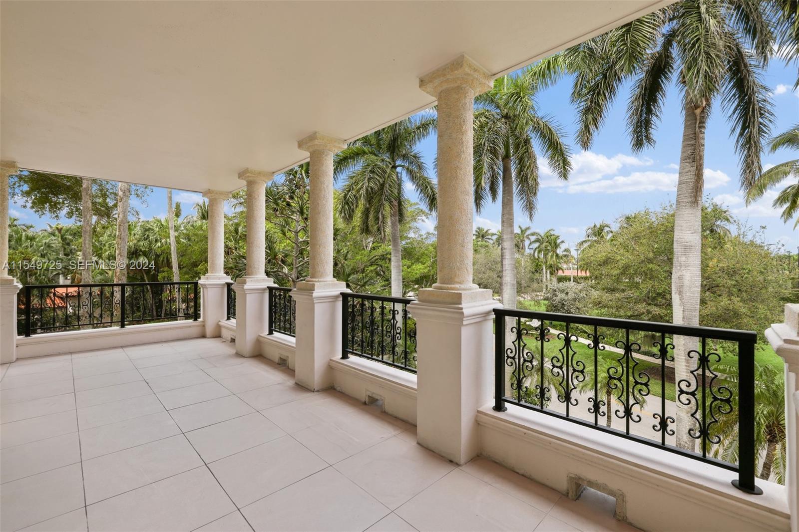19127 Fisher Island Drive 19127 Property Photo 36