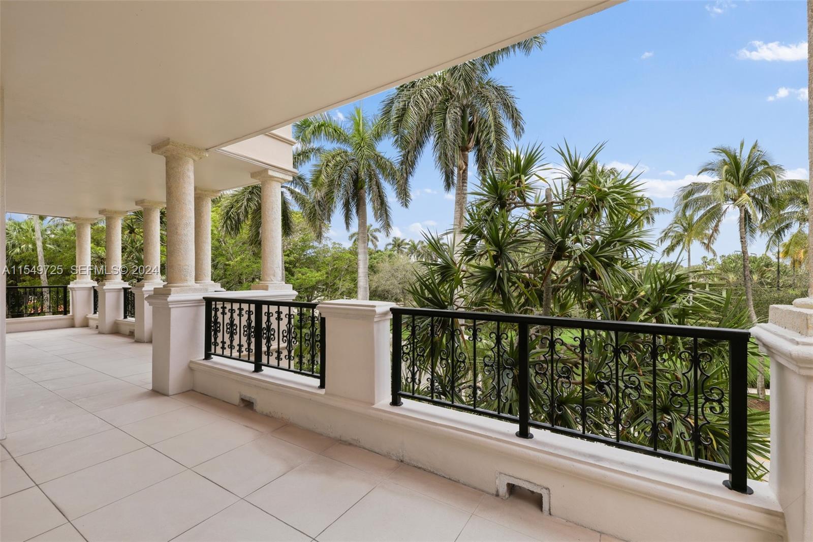 19127 Fisher Island Drive 19127 Property Photo 38