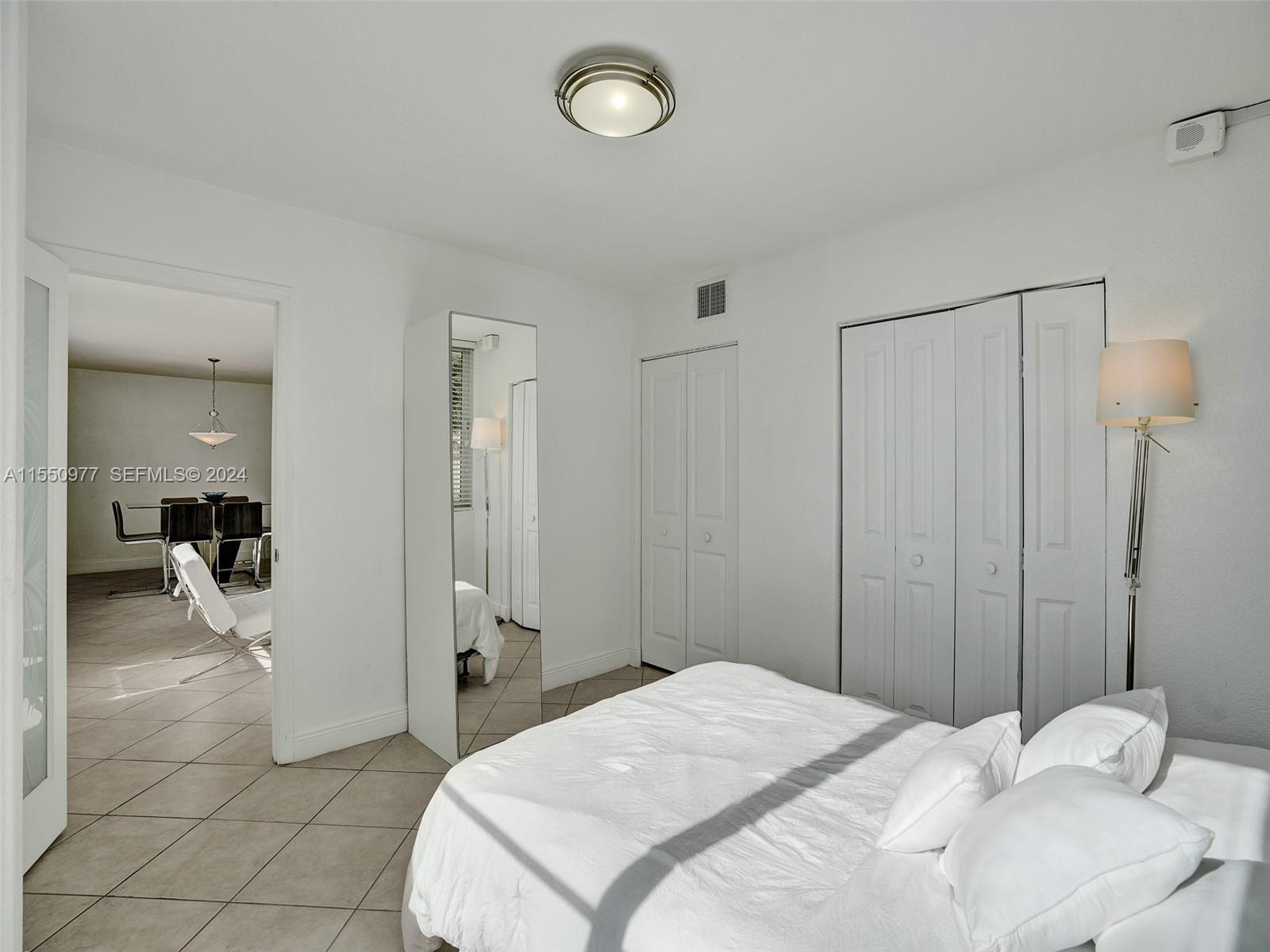 5005 Collins Avenue 725 Property Photo 15
