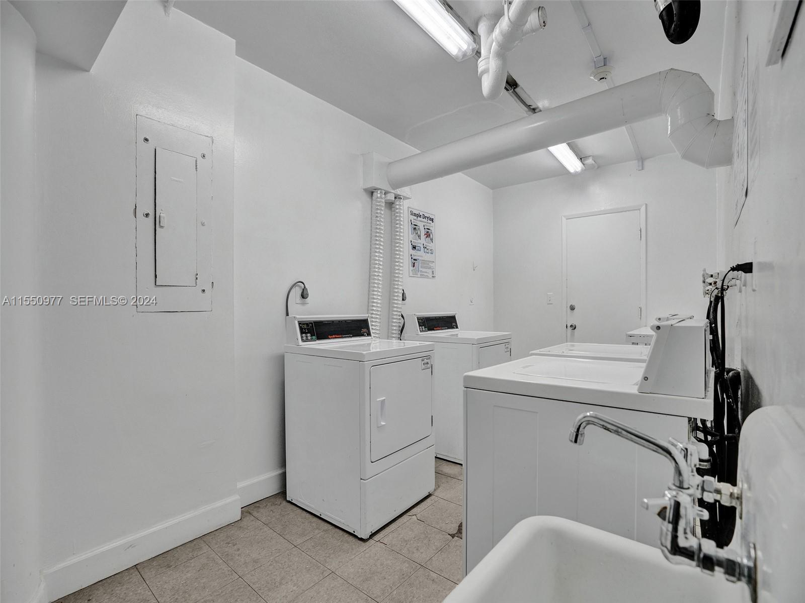 5005 Collins Avenue 725 Property Photo 24