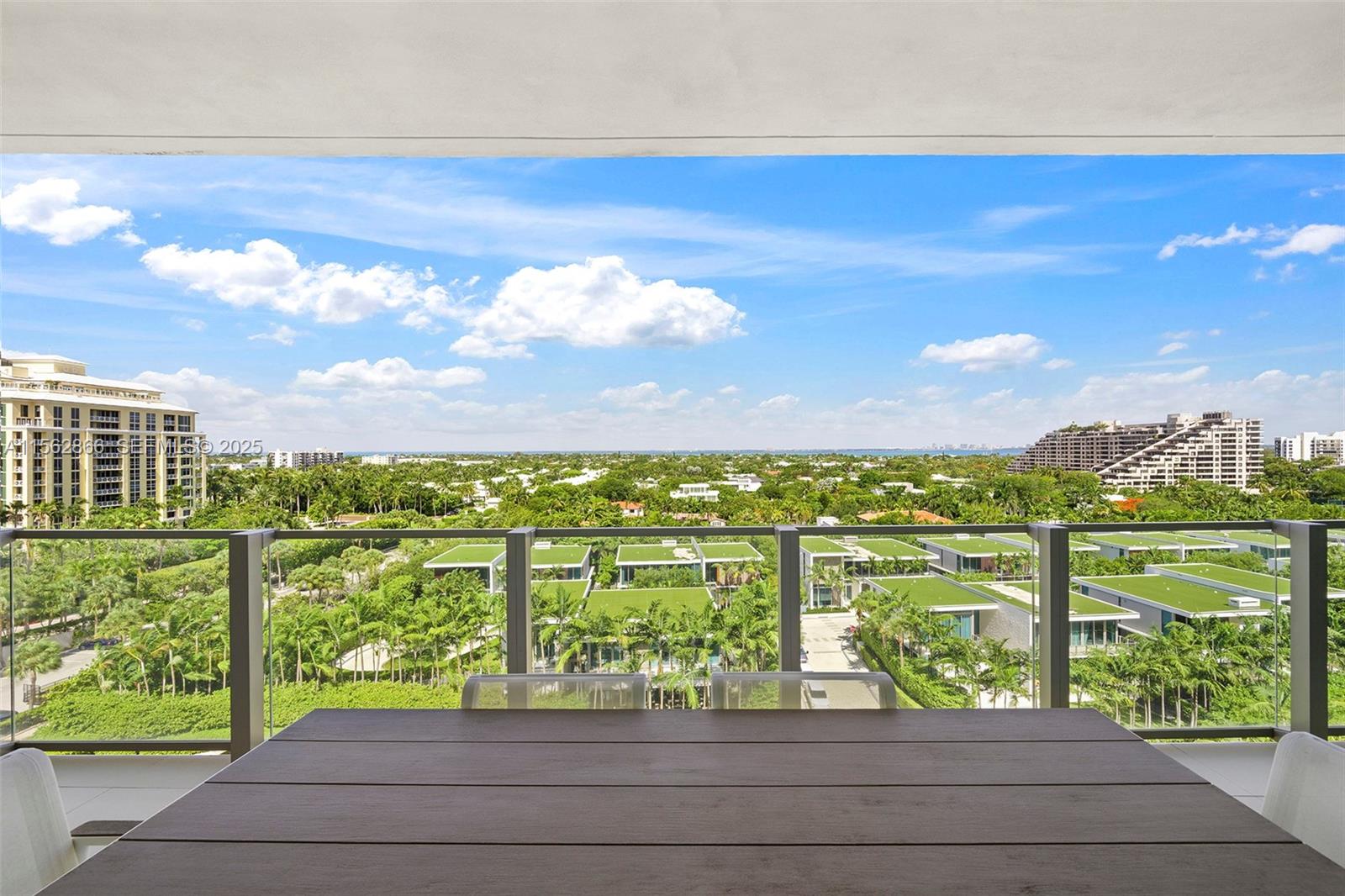 360 Ocean Drive 905s Property Photo 26