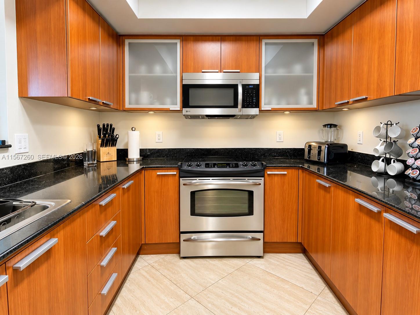 16699 Collins Avenue 3009 Property Photo 8
