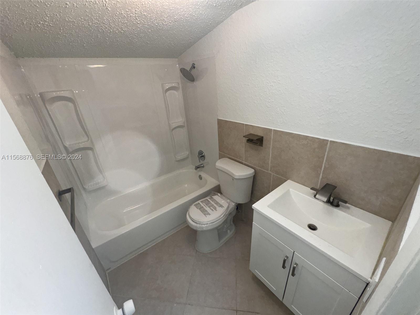 2255 Nw 63rd Street Property Photo 7