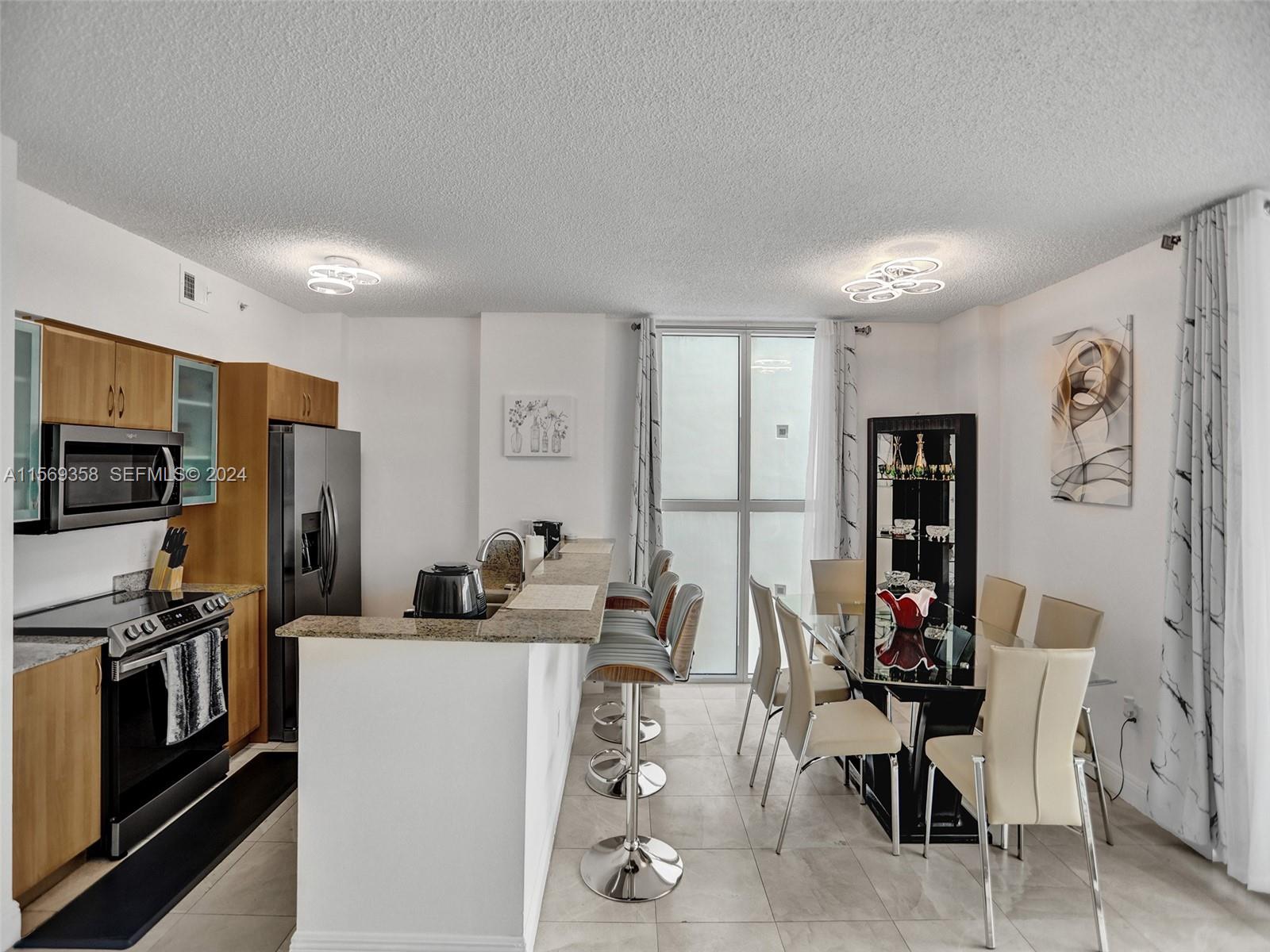 17555 Atlantic Boulevard 1101 Property Photo 15