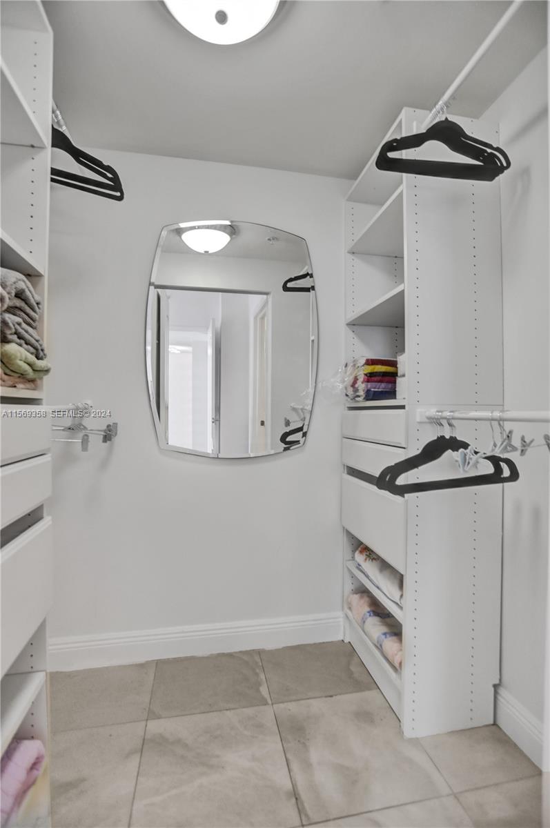 17555 Atlantic Boulevard 1101 Property Photo 21