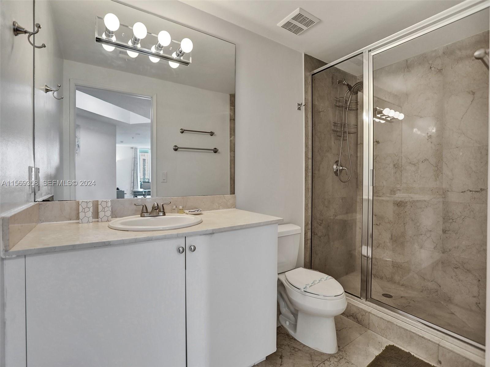 17555 Atlantic Boulevard 1101 Property Photo 38