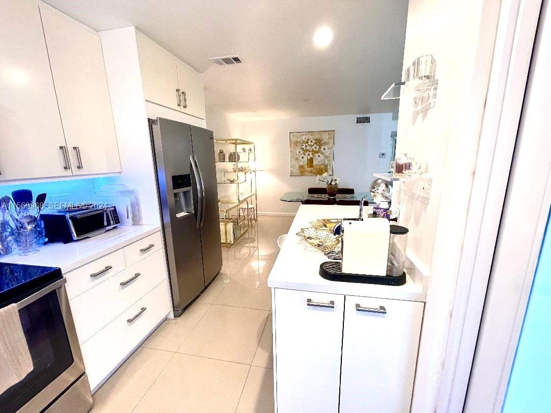 580 Egret Drive 308 Property Photo 6