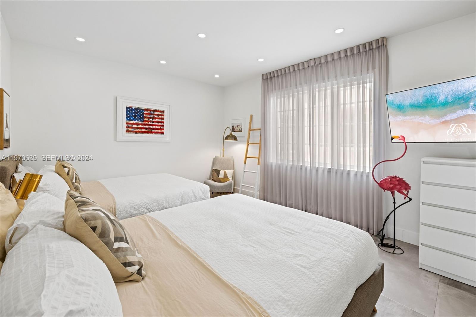 19144 Fisher Island Drive 19144 Property Photo 12
