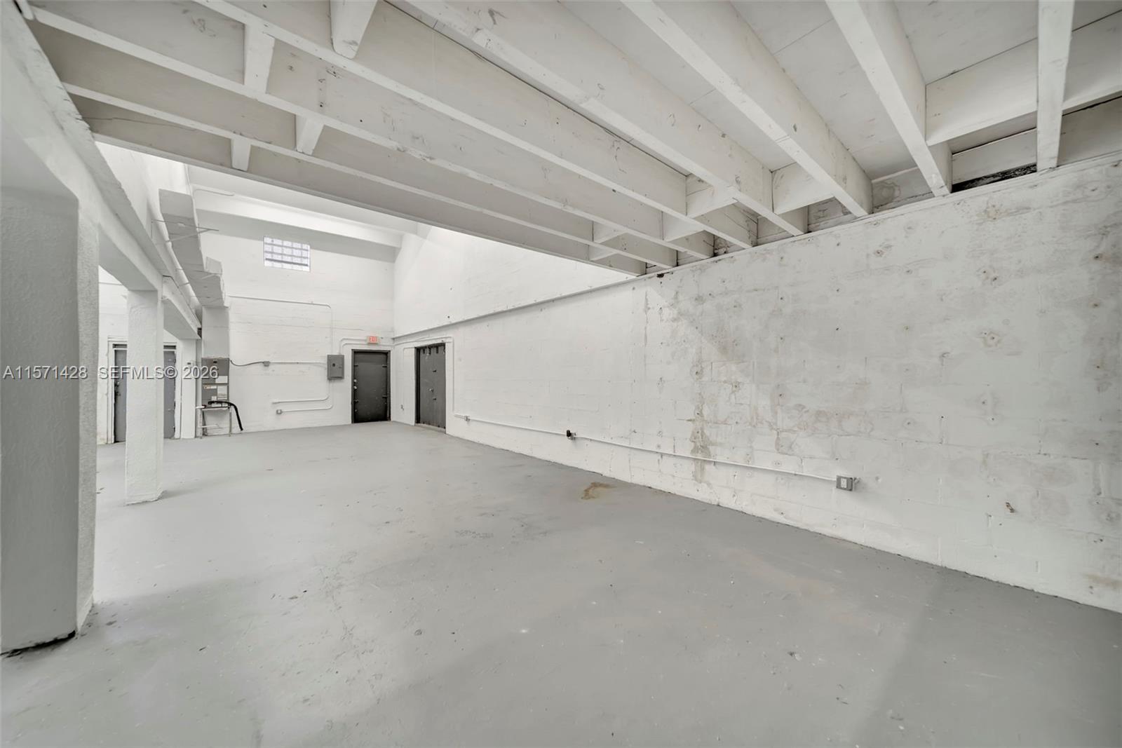 67 Nw 166th Street Property Photo 16