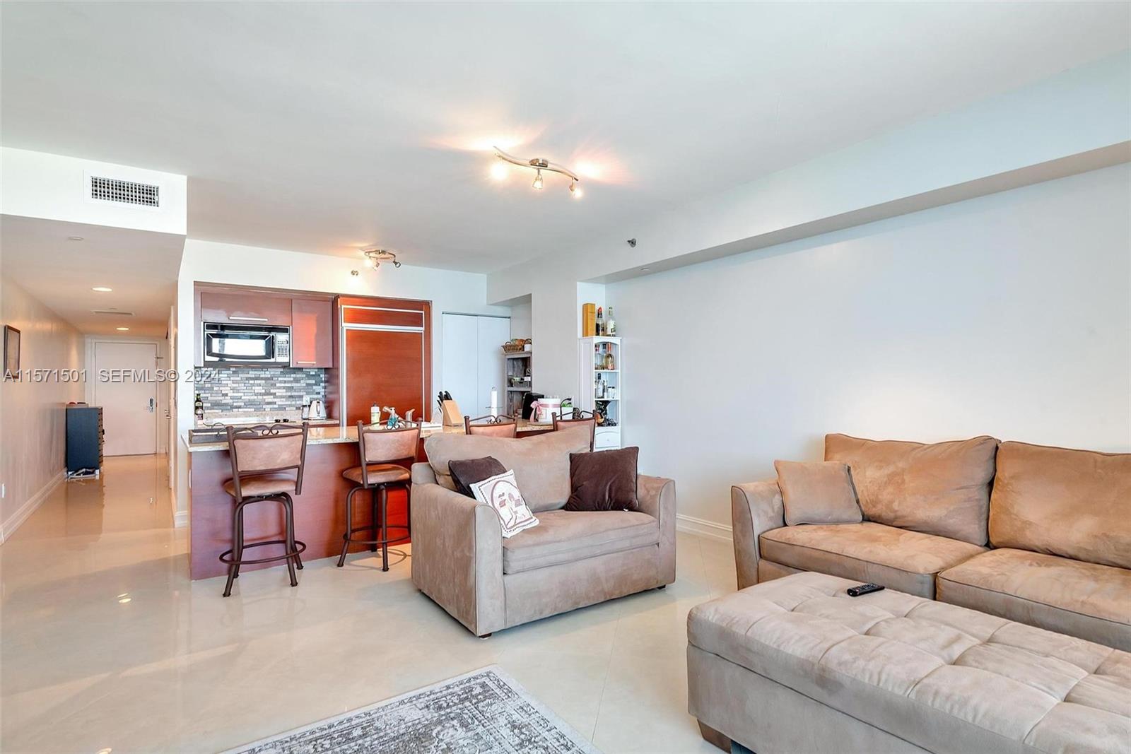1830 S Ocean Drive 4709 Property Photo 8