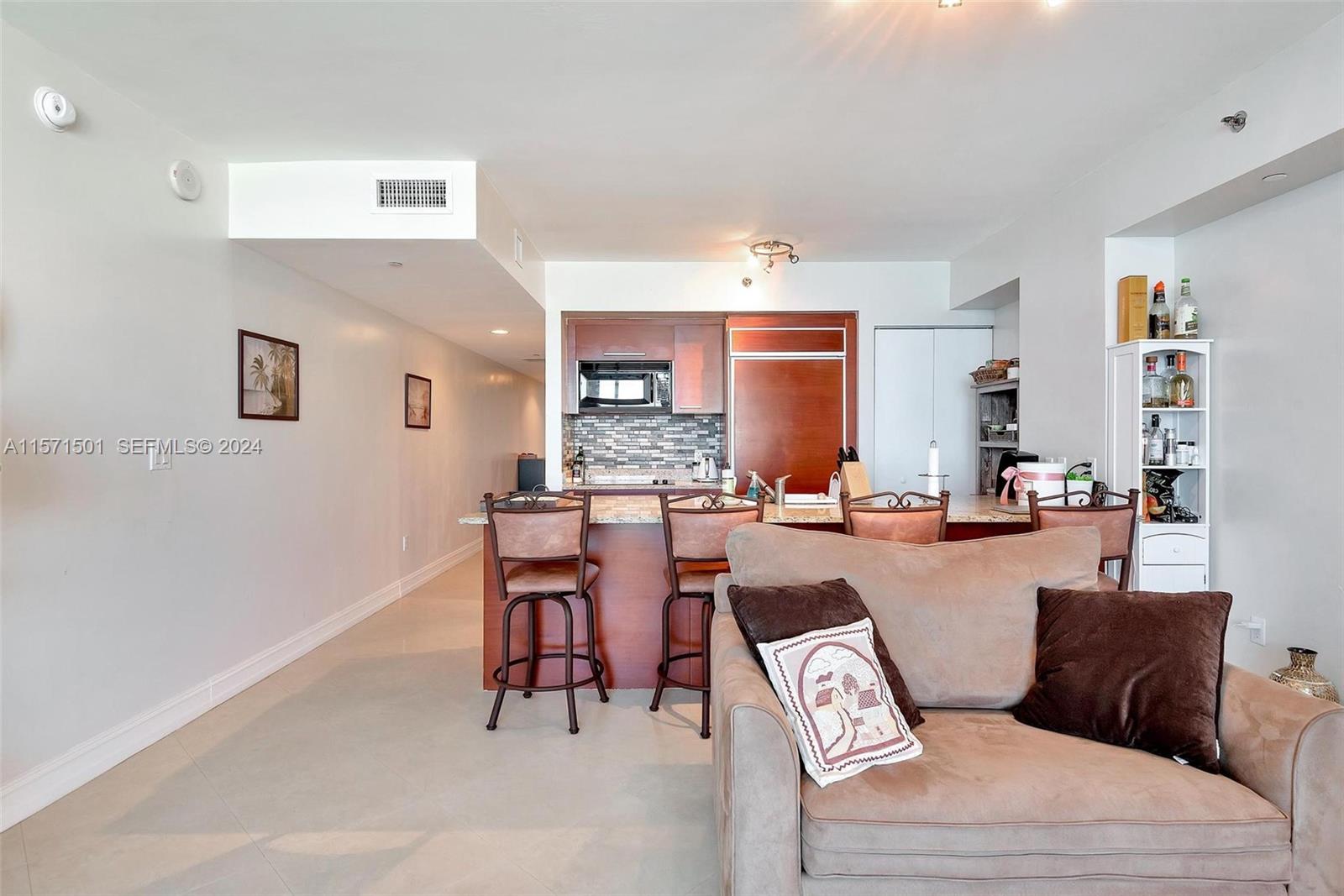 1830 S Ocean Drive 4709 Property Photo 10