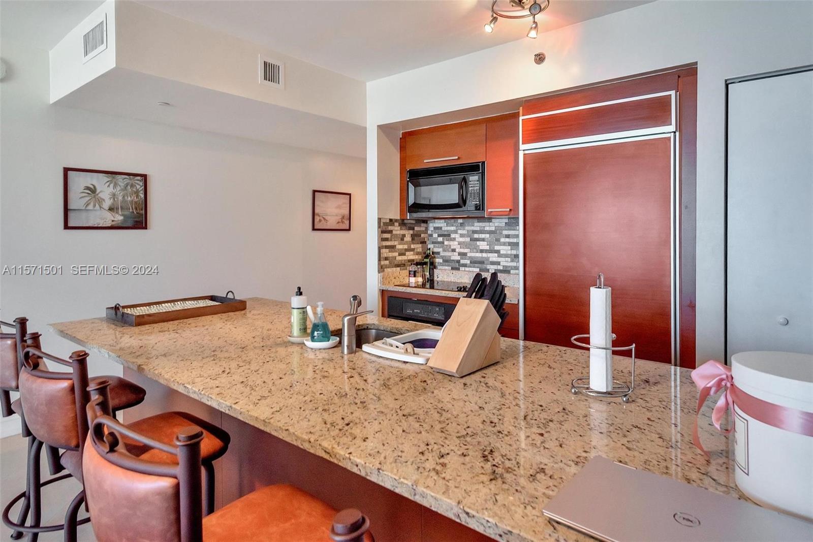 1830 S Ocean Drive 4709 Property Photo 11