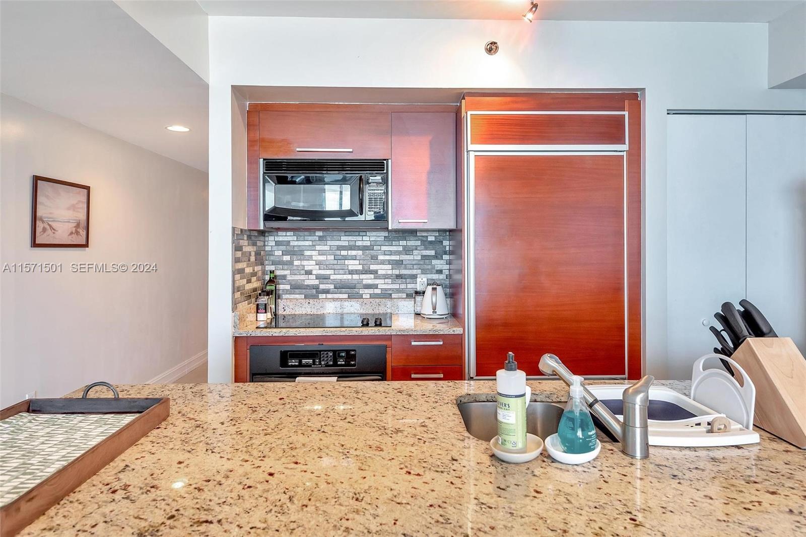 1830 S Ocean Drive 4709 Property Photo 15
