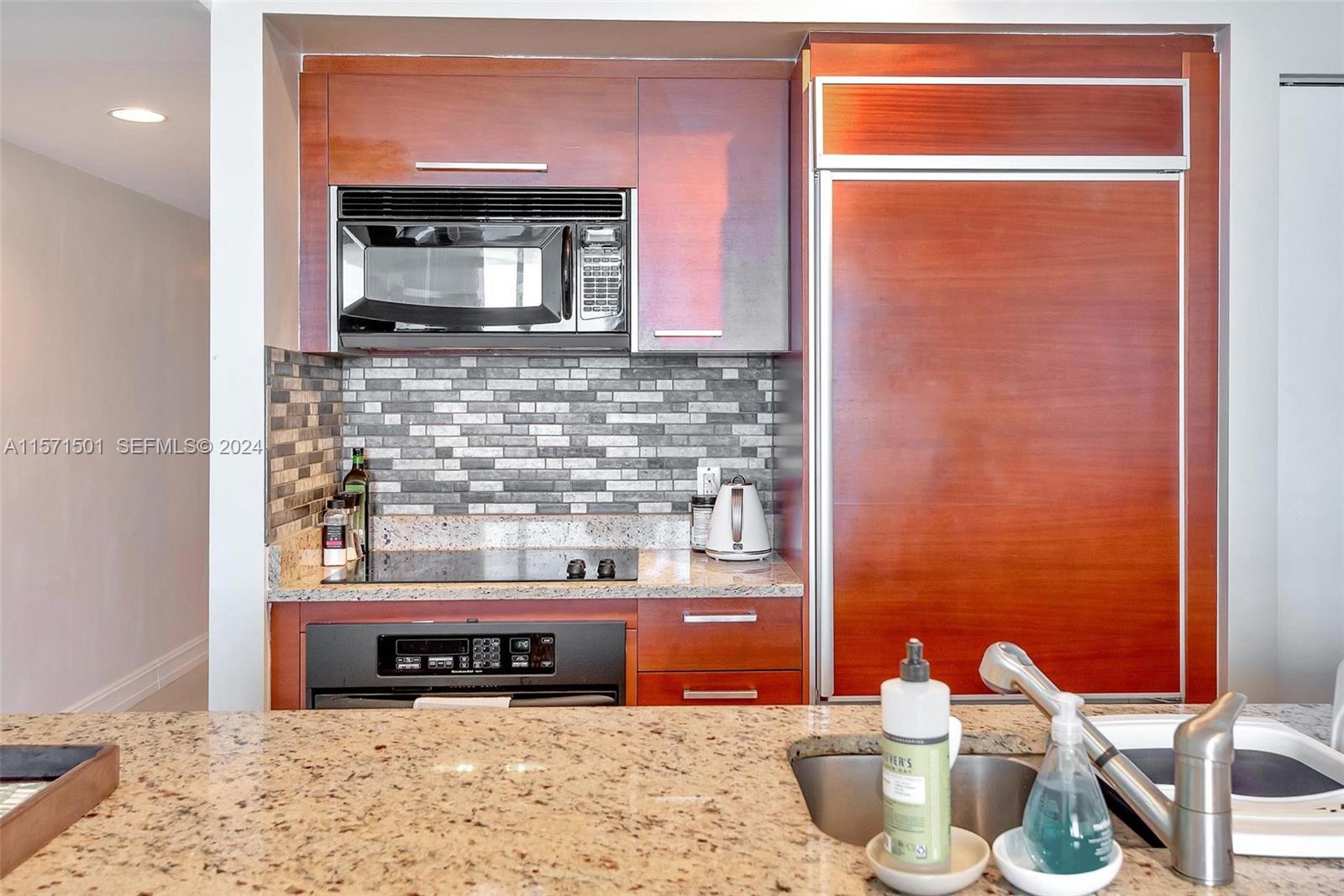 1830 S Ocean Drive 4709 Property Photo 16