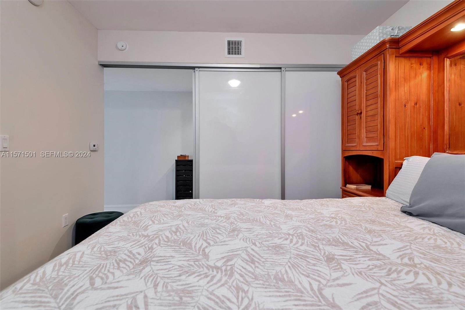 1830 S Ocean Drive 4709 Property Photo 25