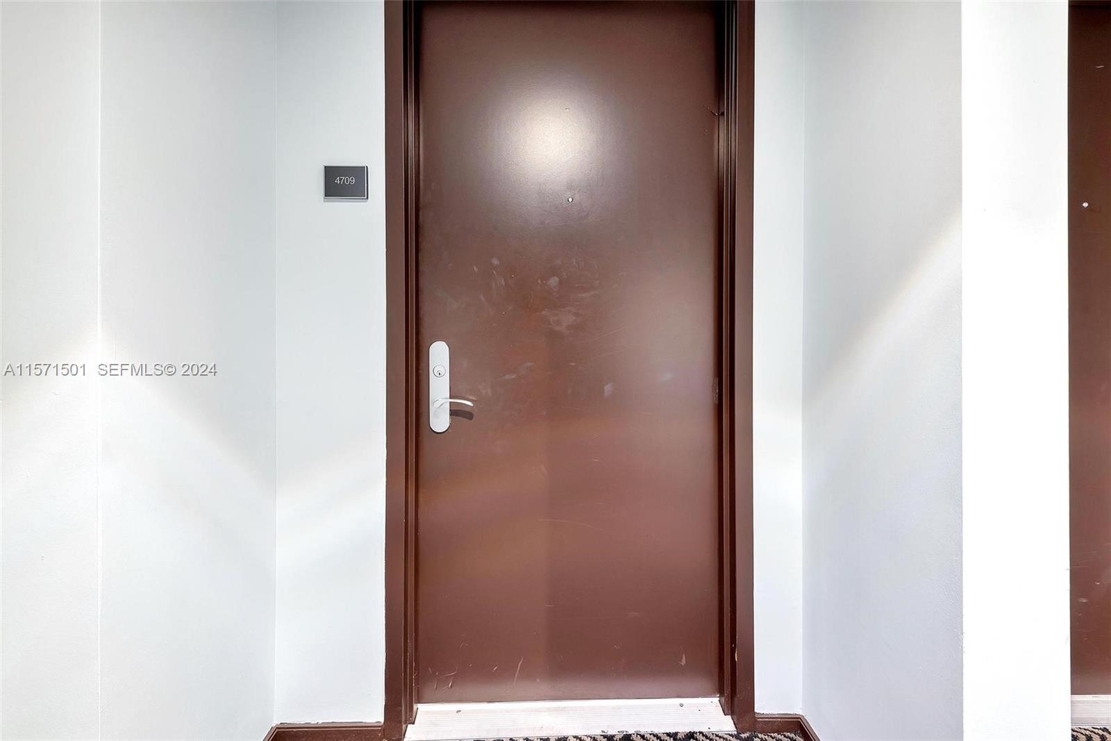 1830 S Ocean Drive 4709 Property Photo 30