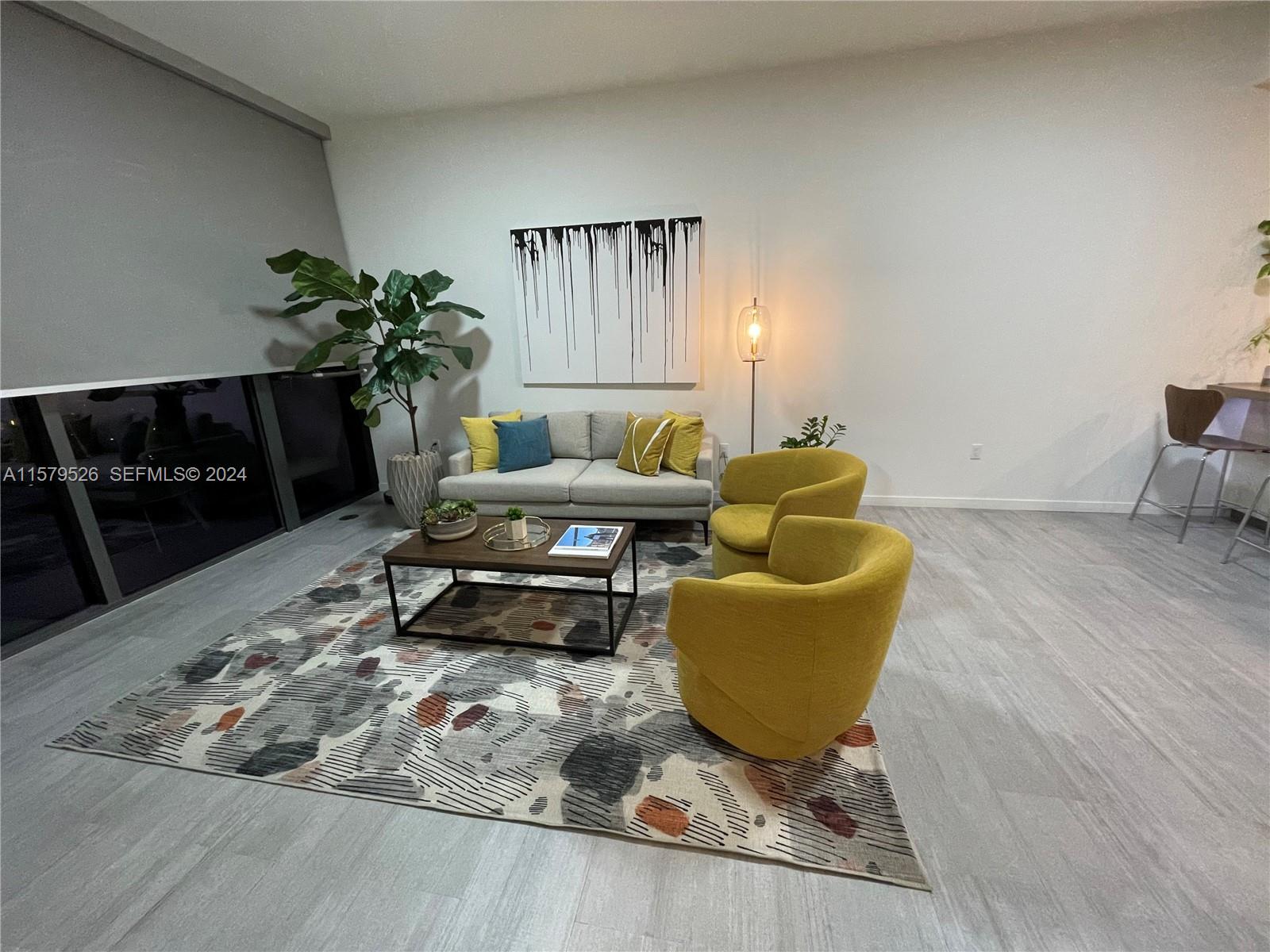 1000 Brickell Plaza 1811 Property Photo 1
