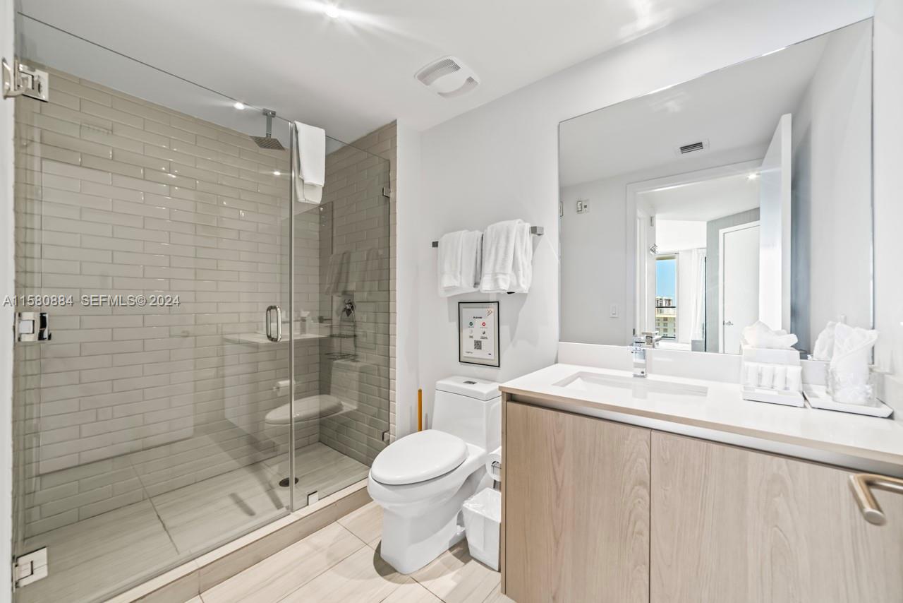 4010 S Ocean Drive R1601 Property Photo 2