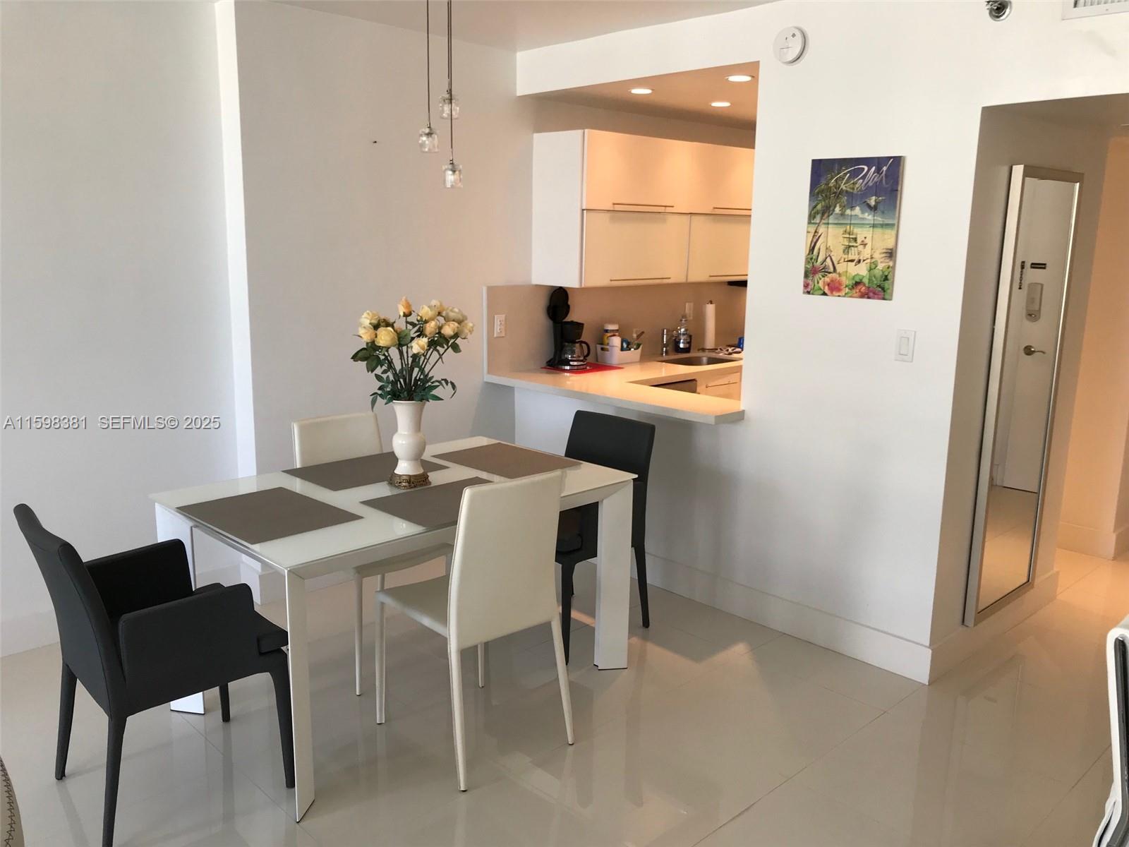 100 Lincoln Road 808 Property Photo 12