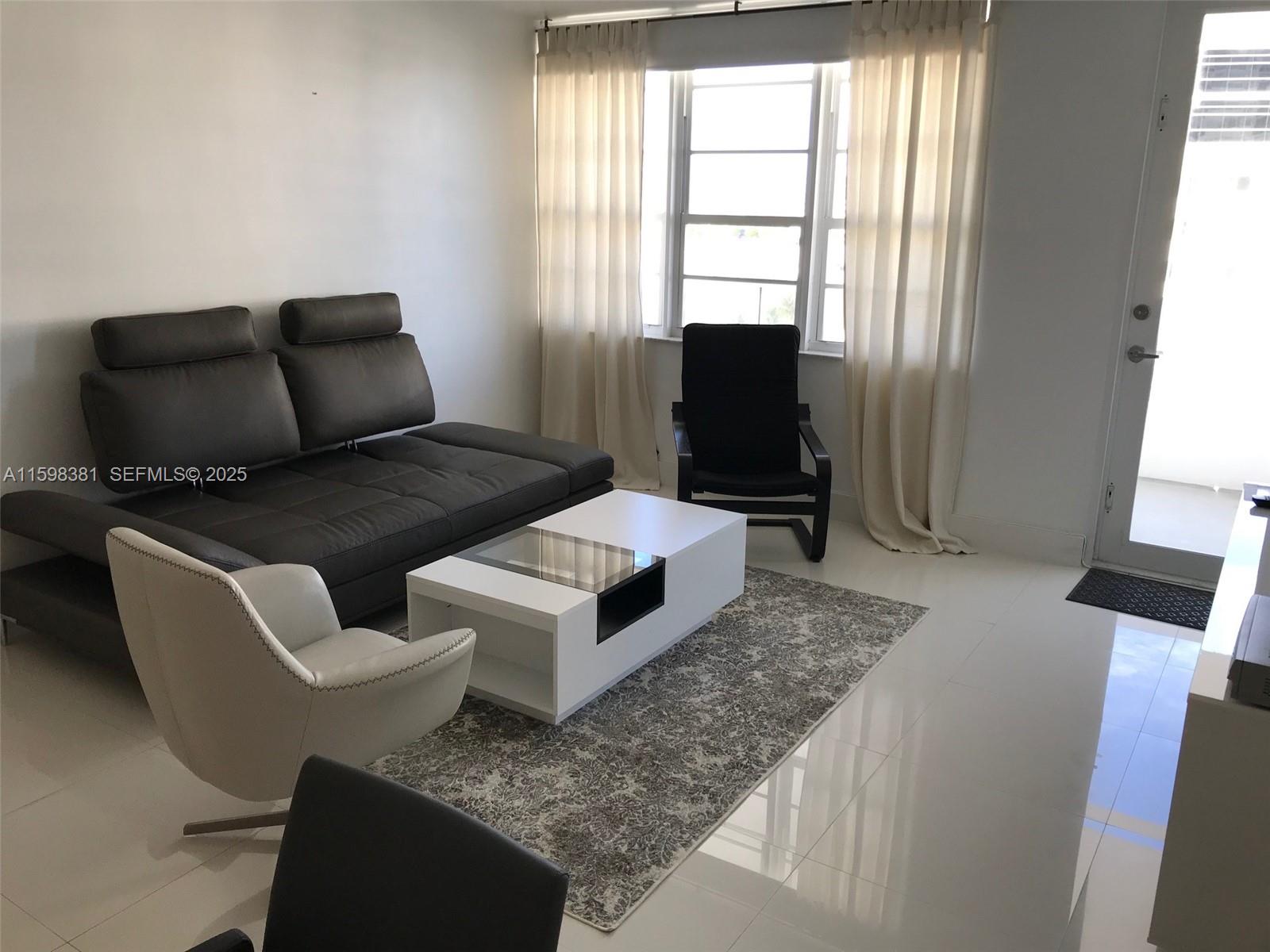 100 Lincoln Road 808 Property Photo 15