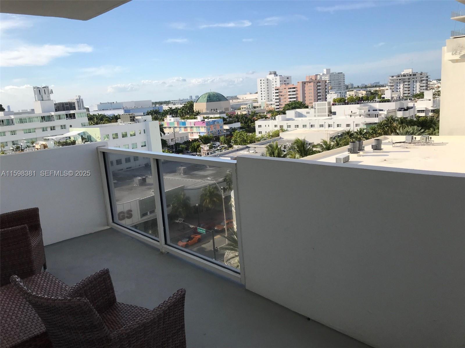 100 Lincoln Road 808 Property Photo 25
