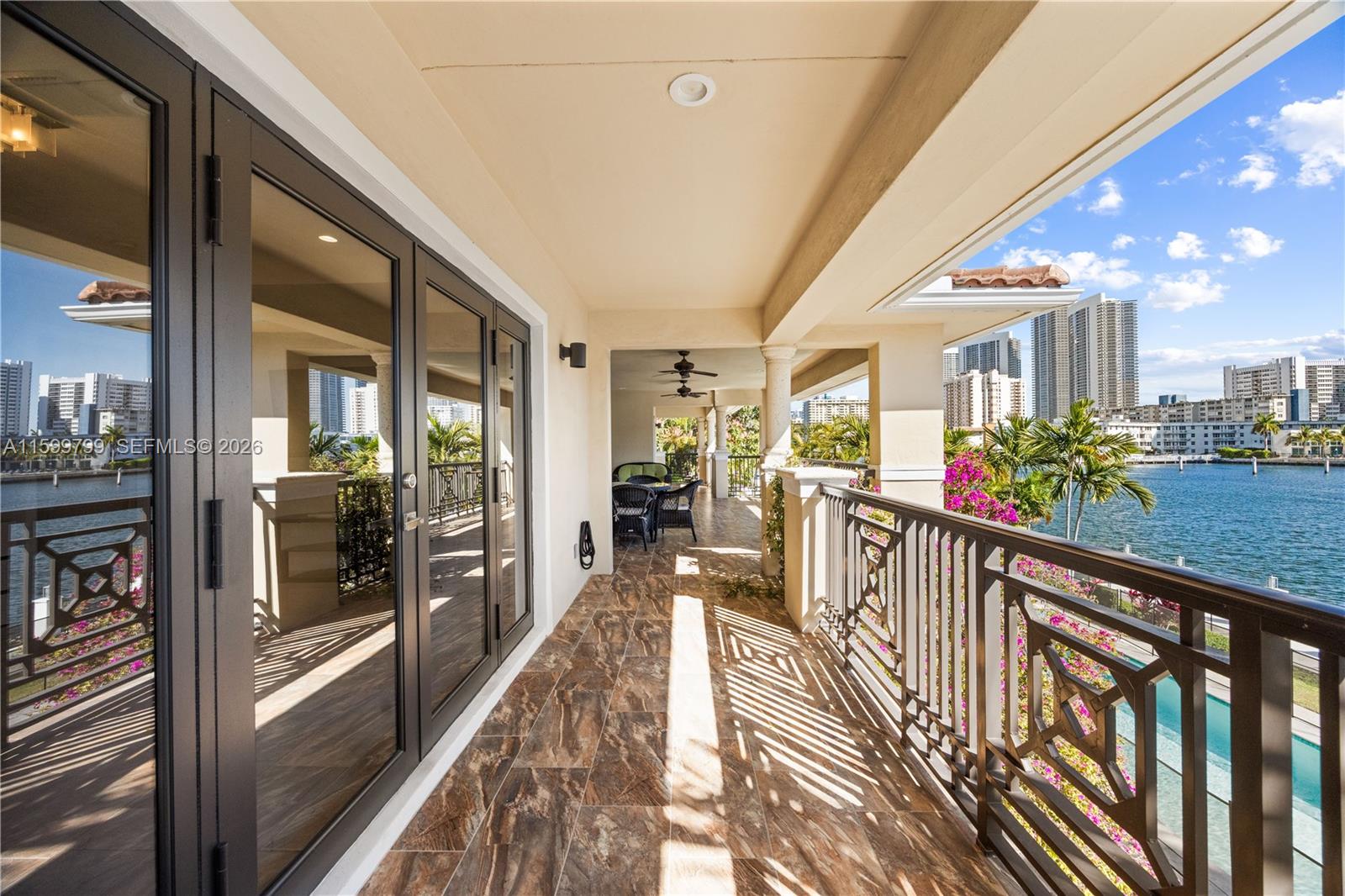 A11599799 Property Photo 54